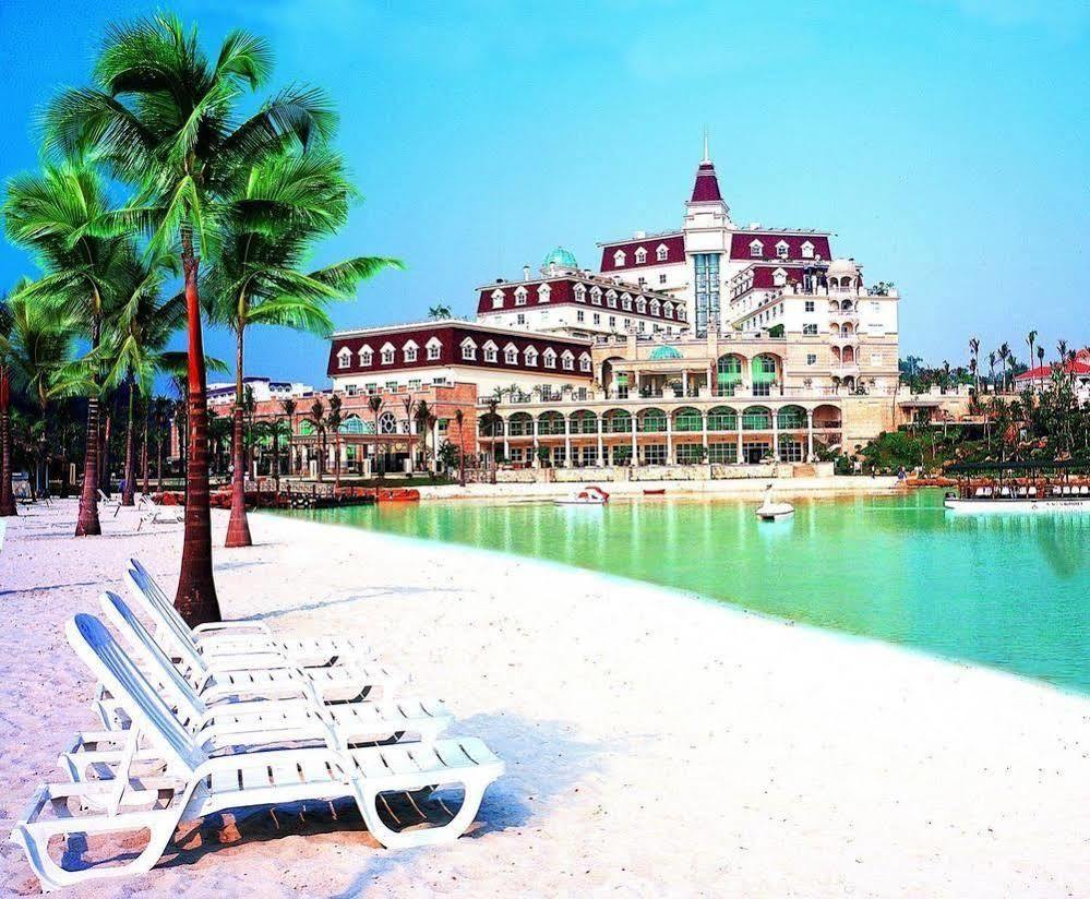 Clifford Golden Lake Hotel Foshan Esterno foto